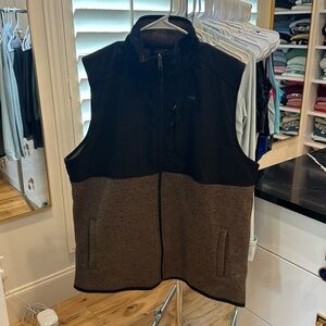 Southern Marsh Black and Brown Vest